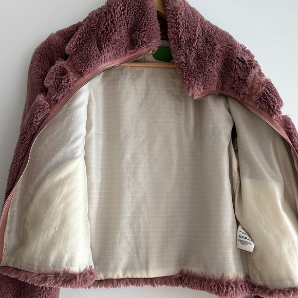 Anthropologie chevron faux fur bomber jacket - Picture 5 of 6